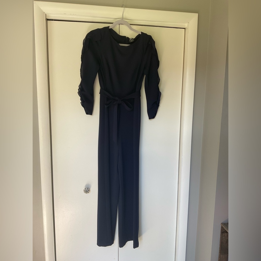 DKNY NAVY BLUE JUMPSUIT SIZE 8